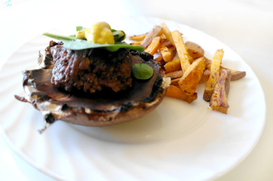 burger-and-fries-paleo-frie