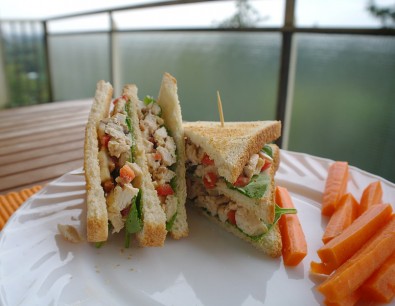 club-sandwich-by-dempsters