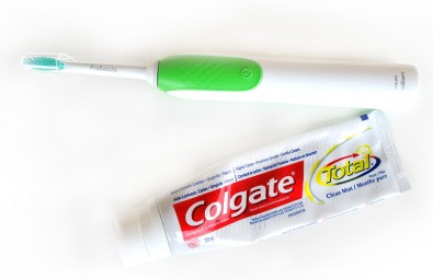 Philips Sonicare with toothpaste