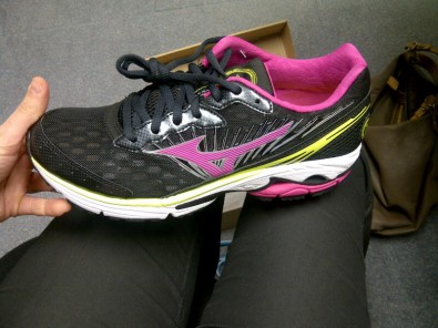 mizuno running shoes