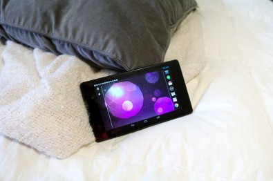 nexus7-on-my-bed