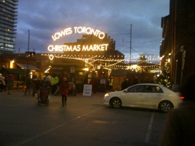 Lowes Toronto Christmas