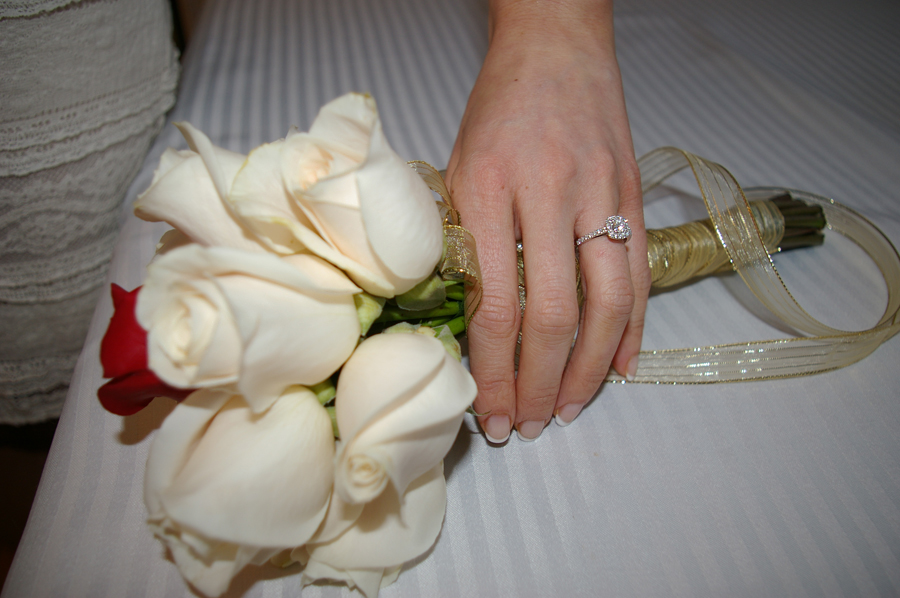ring-and-bouquet