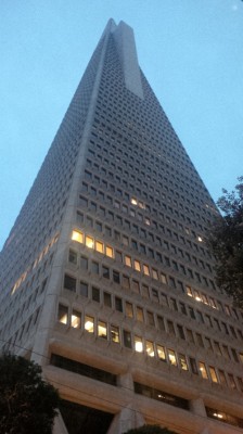 tall-building-in-san-fran