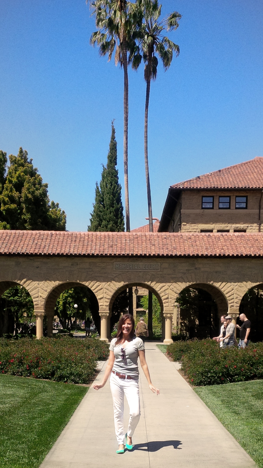 Stanford-Memorial-Court
