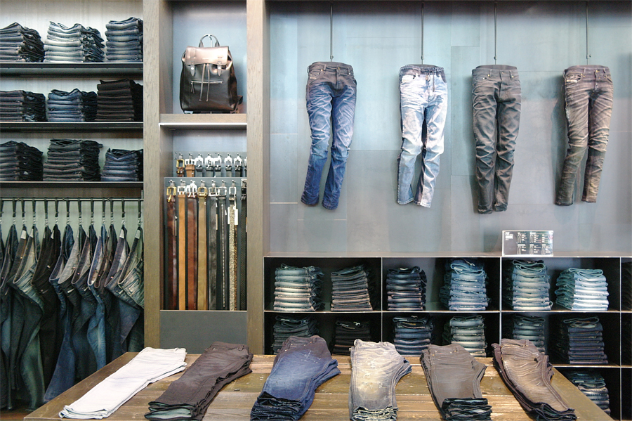 Diesel-jeans-front