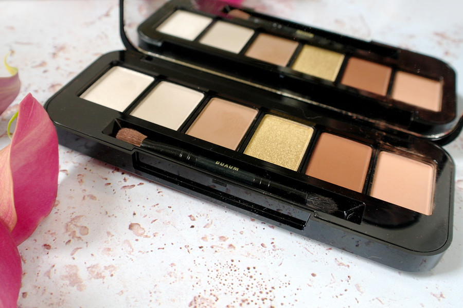 Buxom's customizable eyeshadow palette