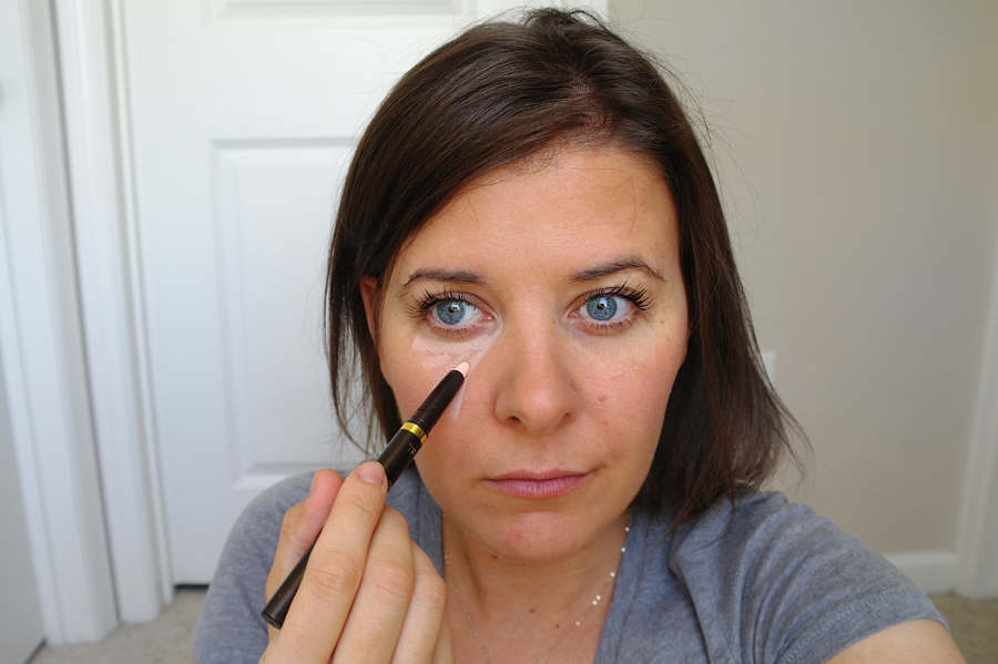 Review: Tom Ford Correcting Light)