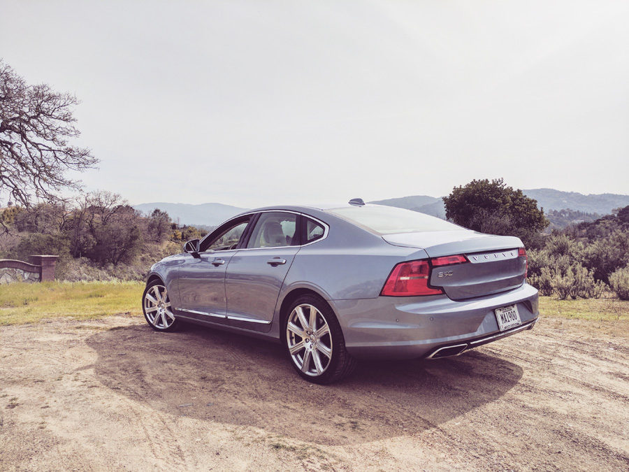 2017 Volvo S90 T6 rear